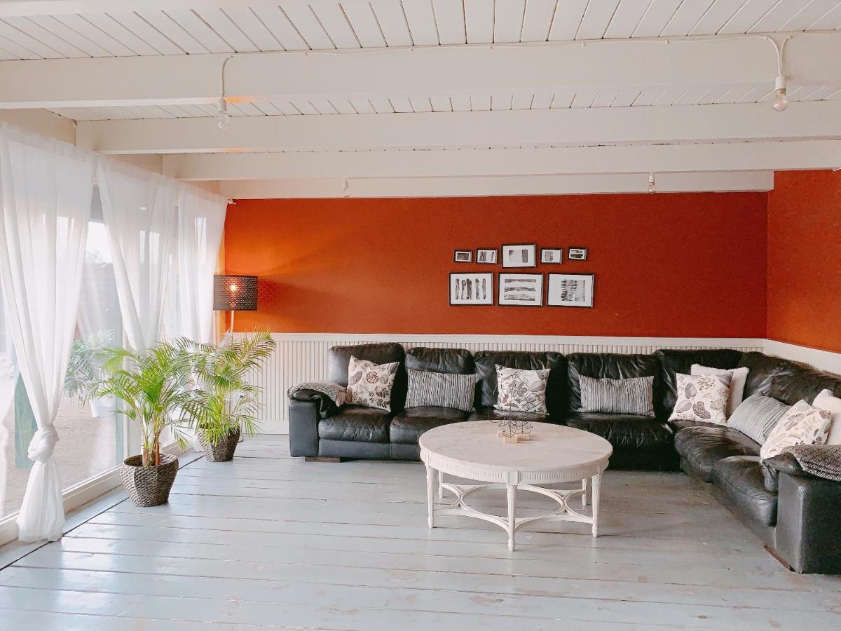 Hotel Mom La Punta Valenza Esterno foto